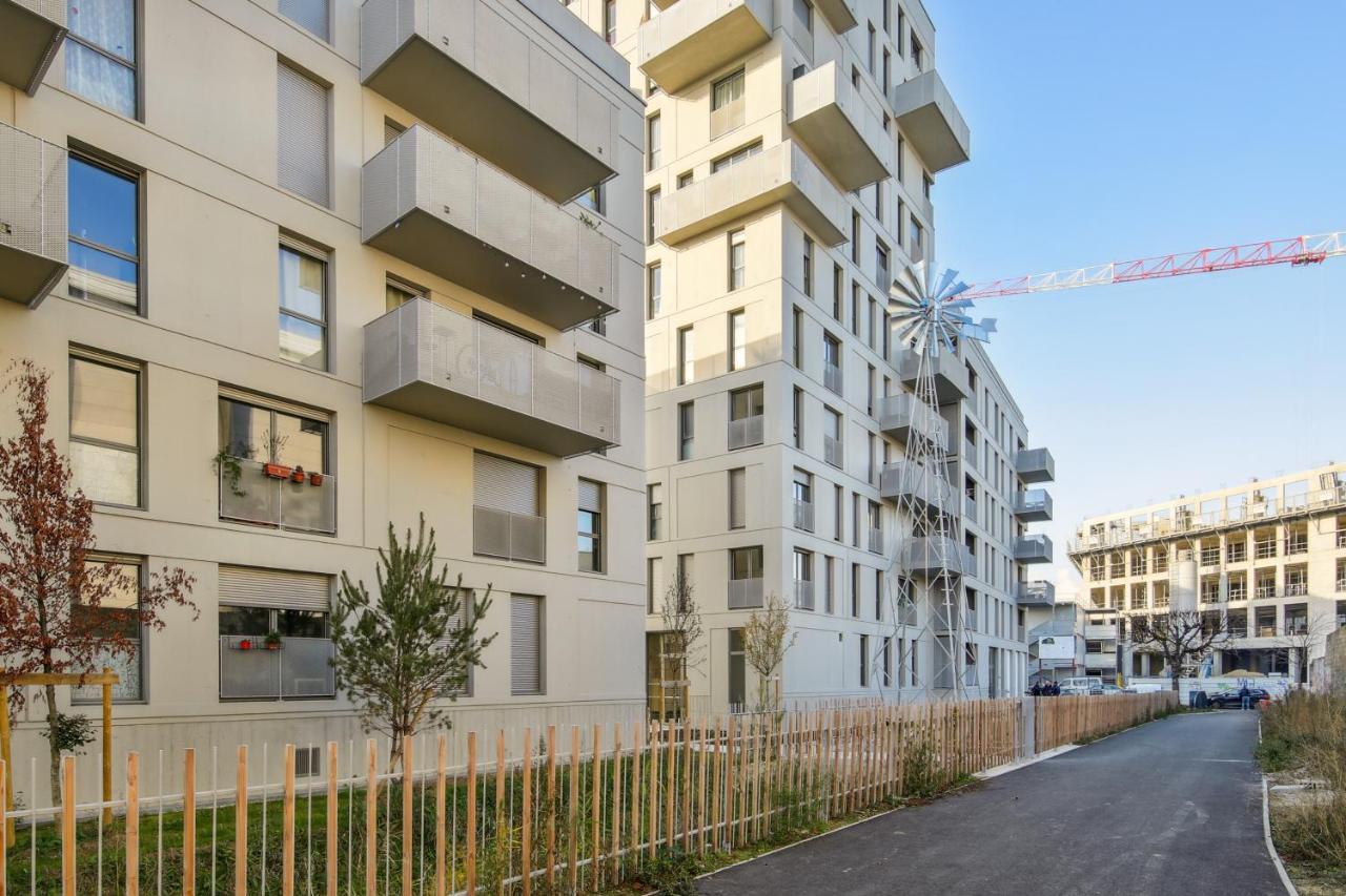 شقة إيفري سور سين  في Chic Apart With Balcony Near Paris المظهر الخارجي الصورة